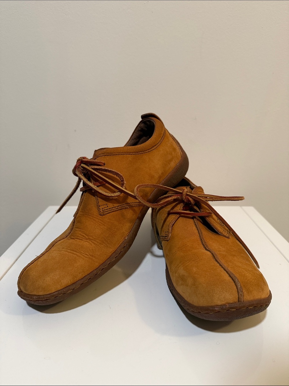 Born Sahara W1244 Brown Nubuck Leather Driving Oxford Moccasins